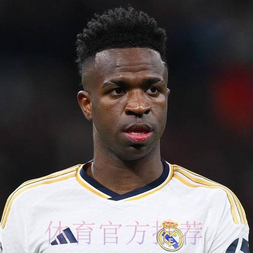 机密报再公布新录音:老佛爷曾利用皇马做生意 机密报再公布新录音:老佛爷曾利用皇马做生意