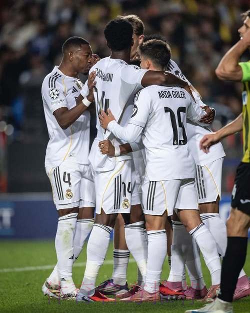 罗马诺:阿拉巴皇马达成口头协议 年薪1200万欧 罗马诺:阿拉巴皇马达成口头协议 年薪1200万欧